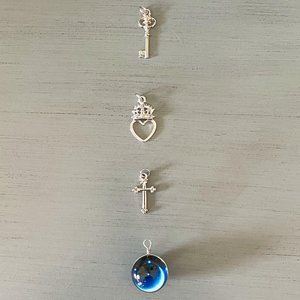 hildie & jo -- 4 Pendants NWOT